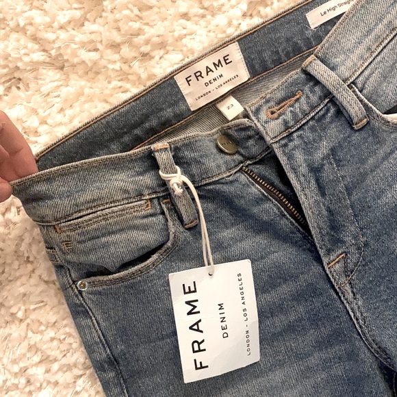 FRAME Denim Le High Straight Zipper Jeans - Picture 9 of 12